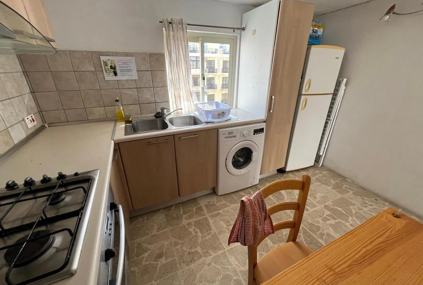 Sliema Small Bedroom Homestay