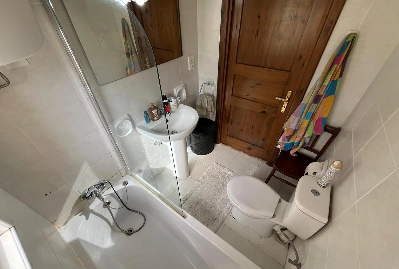 Homestay Sliema Small Bedroom Malta